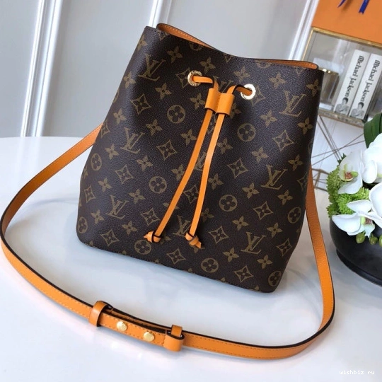 WIS VUITTON LOUIS NÉONOÉ 1231